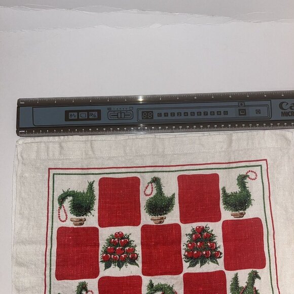Vintage Christmas Tea Towel Colonial Williamsburg Red & Green Linen 1990s - Picture 7 of 10